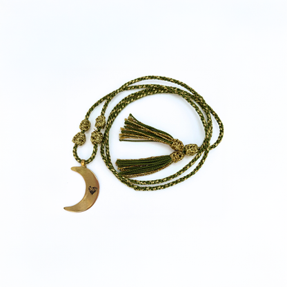 Sautoir grigri médaille lune cœur kaki fait main Maroc beloves