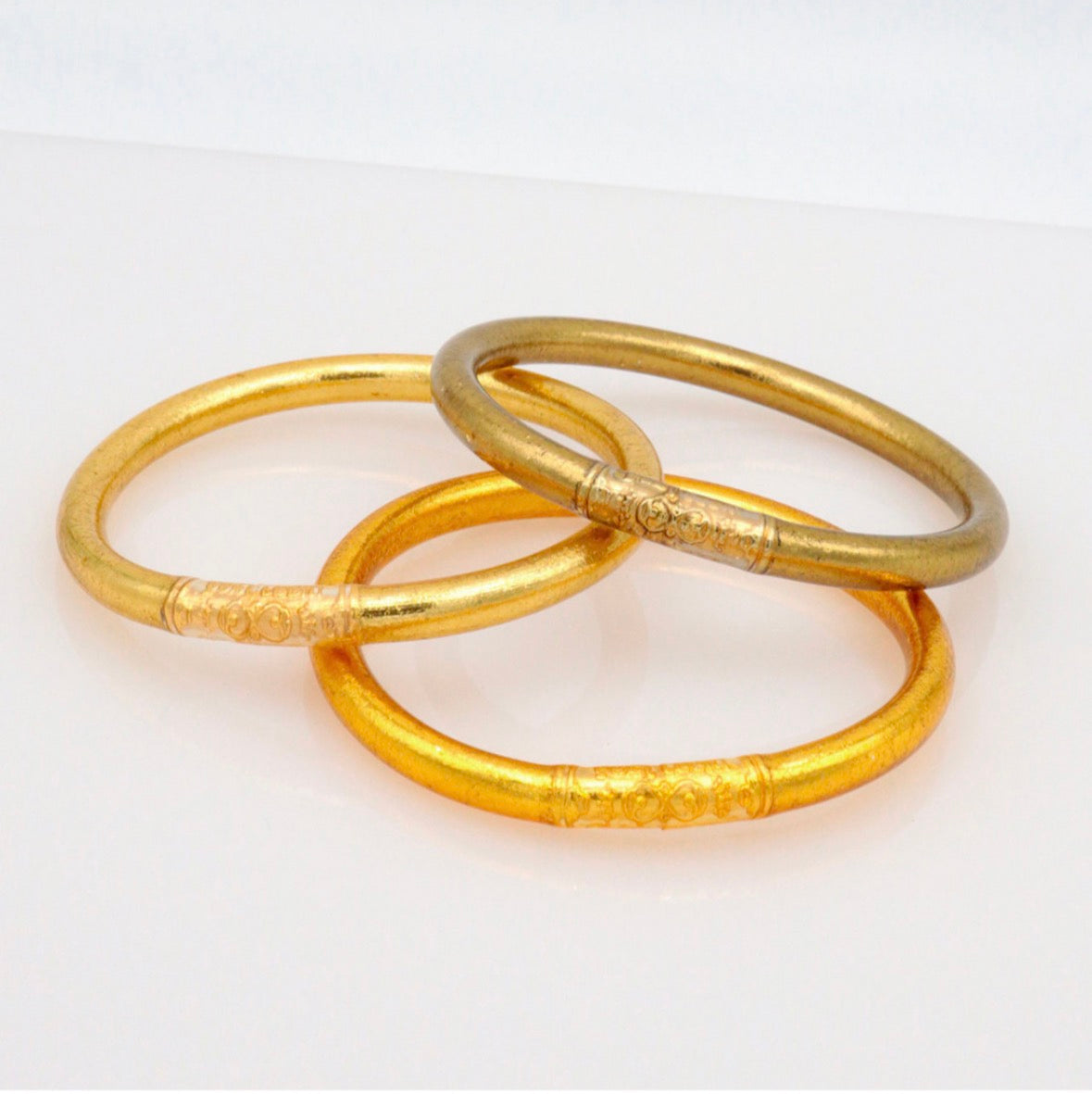 Jonc bouddhiste épais doré béni Thaïlande bracelet porte-bonheur