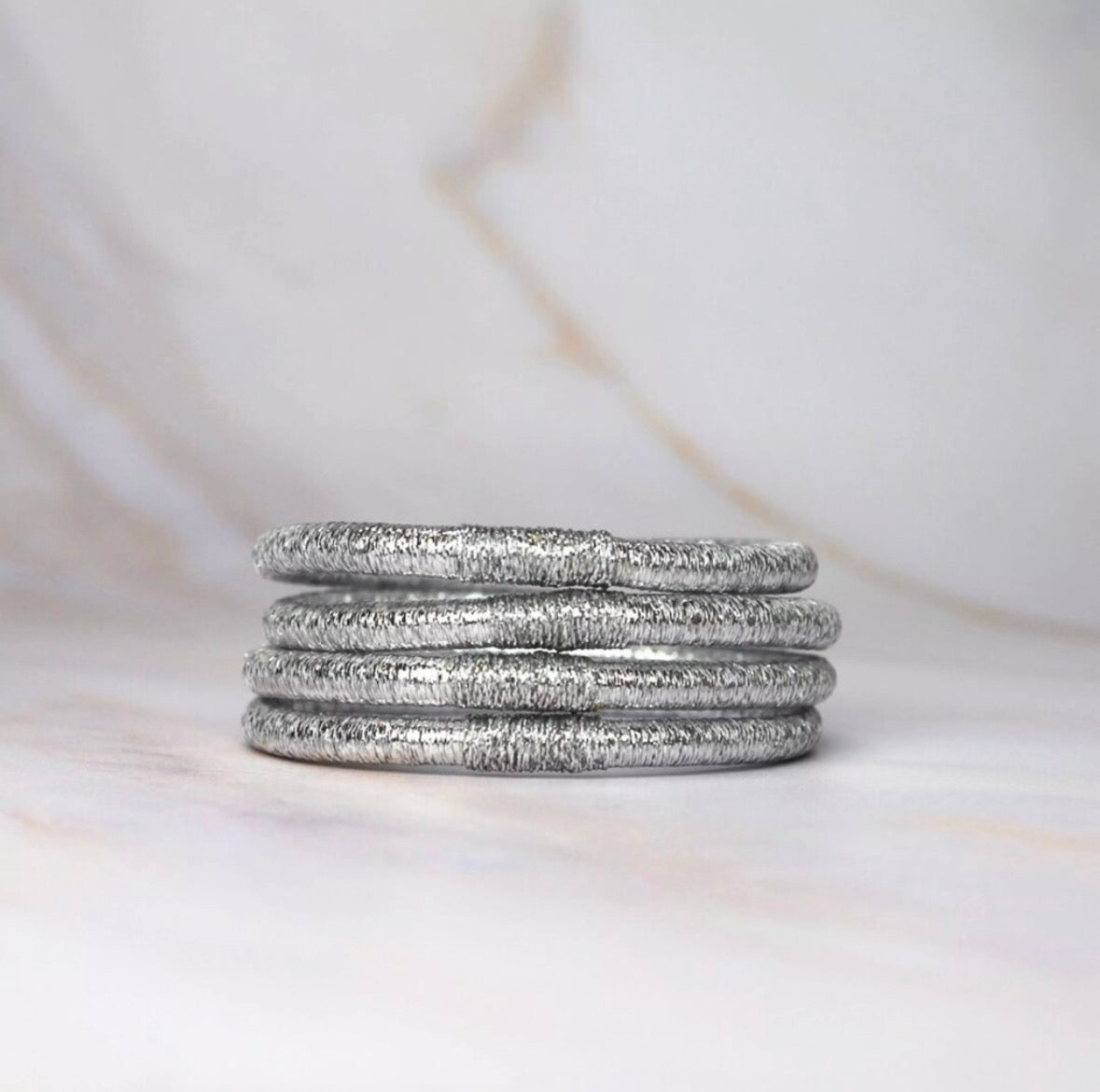 Jonc sabra classique argenté stack soie végétale cactus fait main Maroc beloves